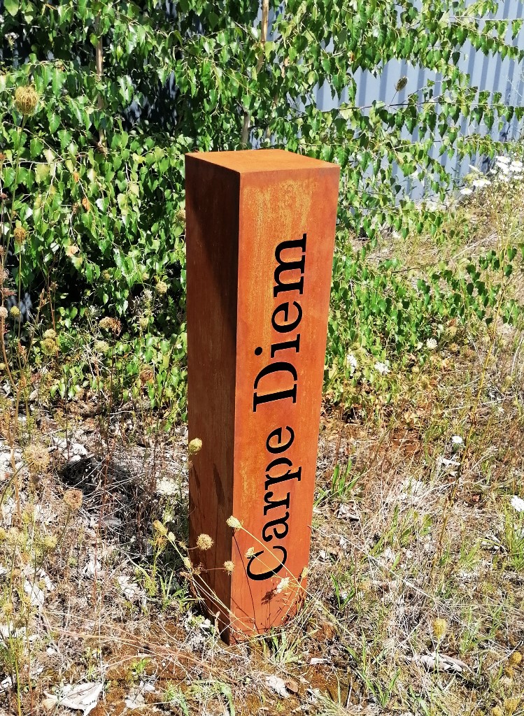 RS-Carpe_Diem_1_201092 Edelrost Säule Carpe Diem